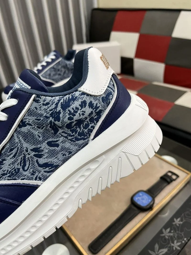 Reliable Versace Low Shoes 37483