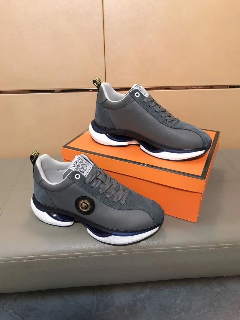 Stylish Versace Low Shoes 37486