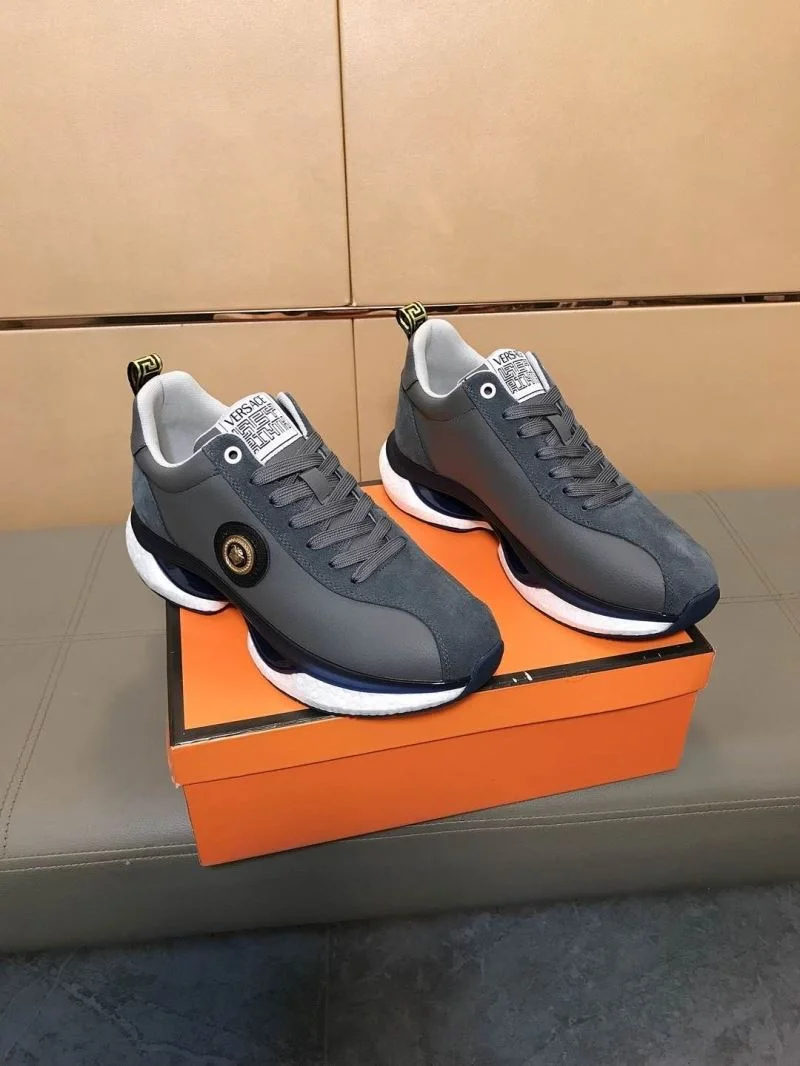 Stylish Versace Low Shoes 37486