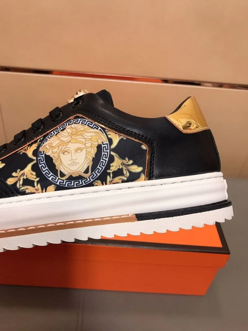 Versace Low Shoes NewStyle 37480