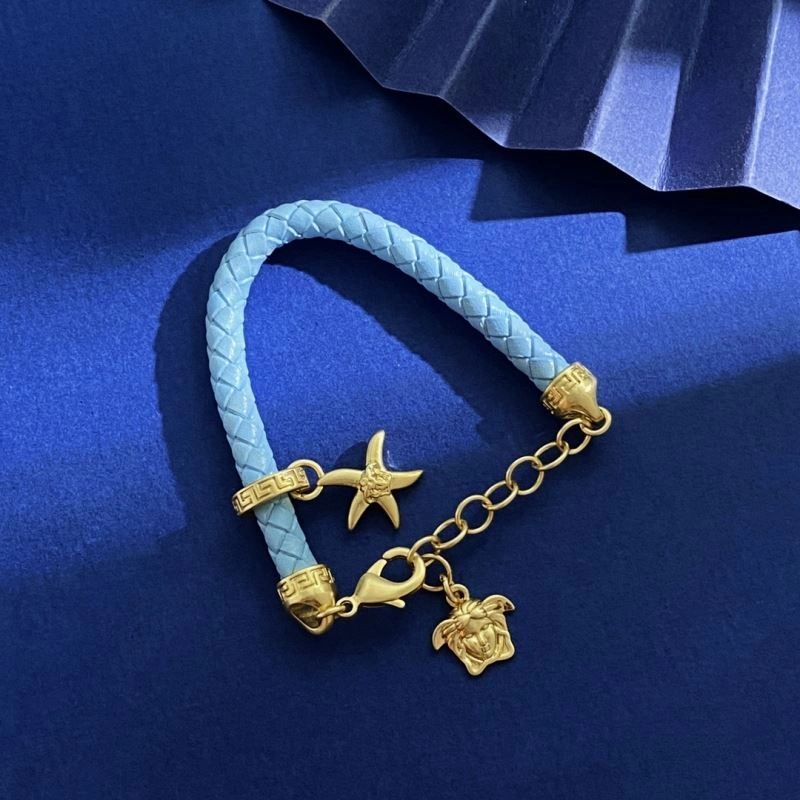 Versace Necklaces Minimalist 213601