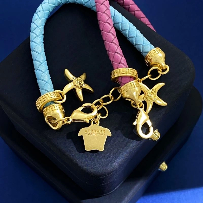 Versace Necklaces Minimalist 213601