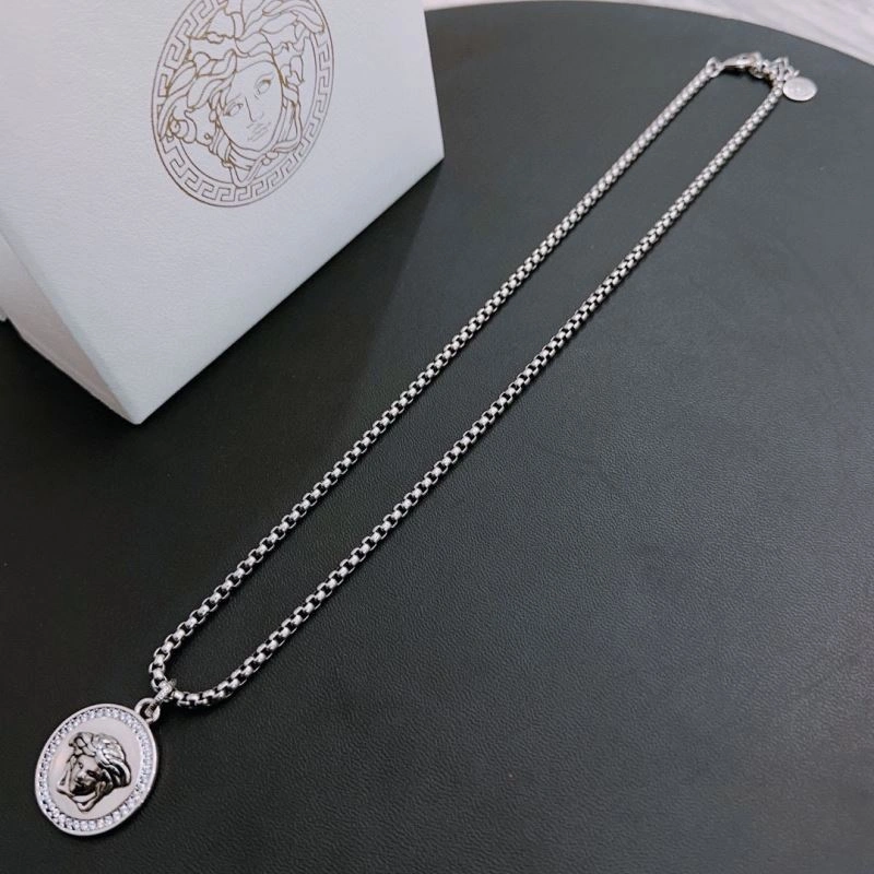 Versace Necklaces Trendsetting 214070