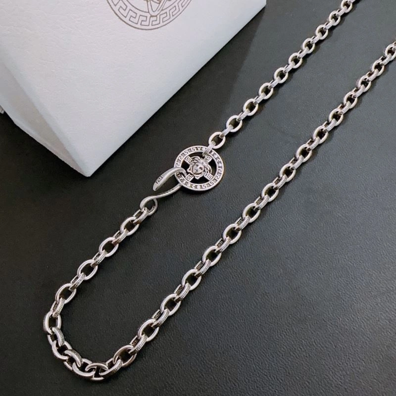Cozy Versace Necklaces 214067
