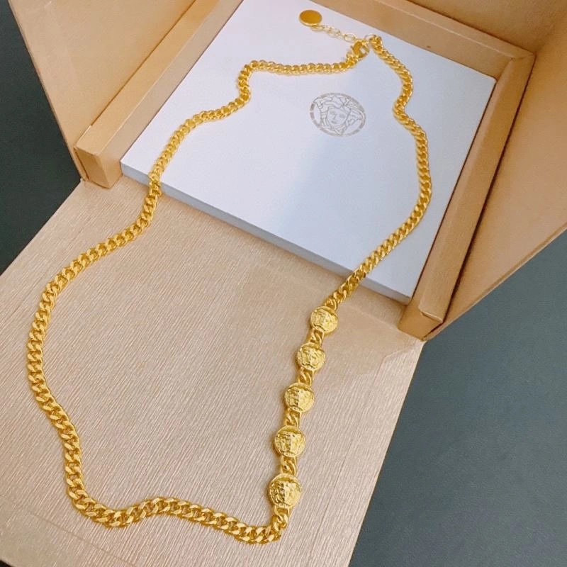 Compact Versace Necklaces 214065