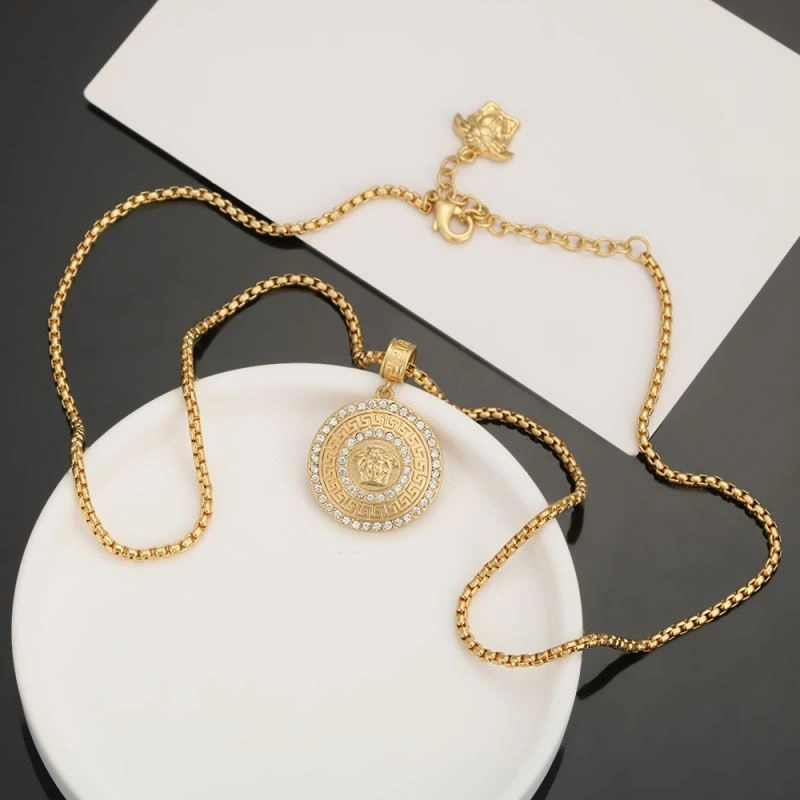 Lightweight Versace Necklaces 214064