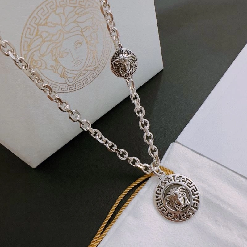 Versace Necklaces Chic 212490