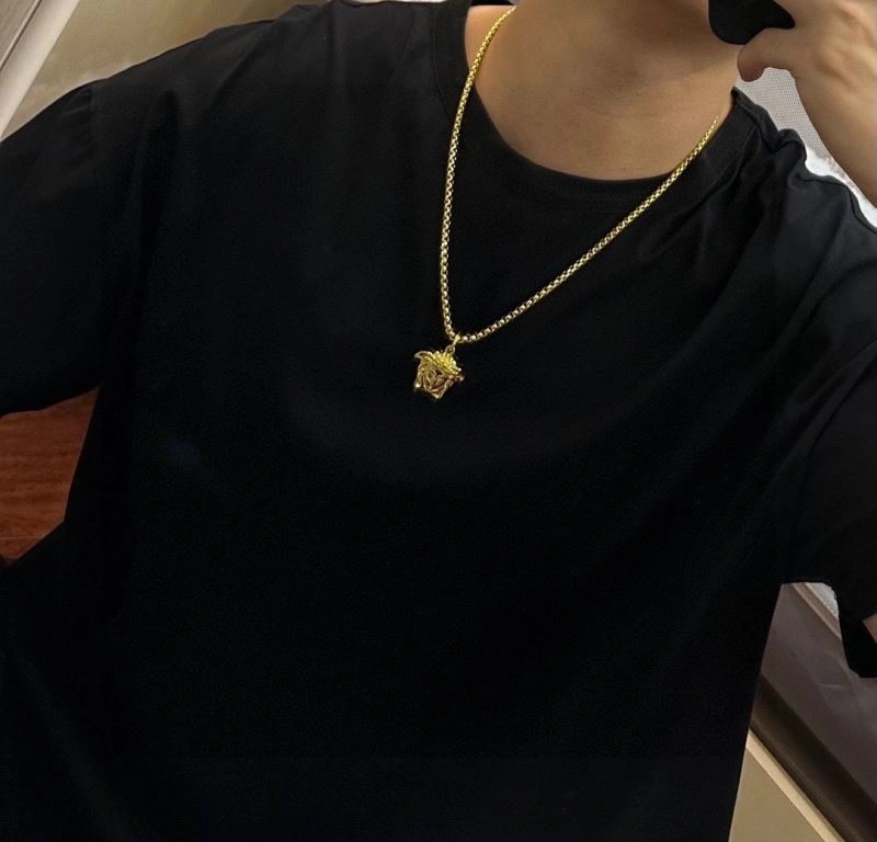 Versace Necklaces TechFriendly 211611