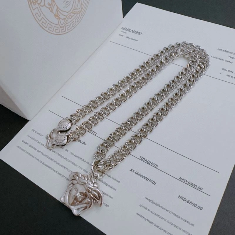 Comfortable Versace Necklaces 211607