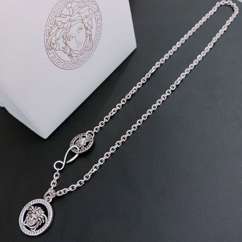 Tailored Versace Necklaces 211604