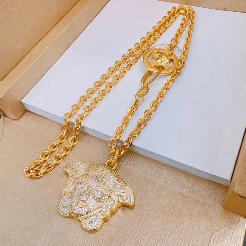 Compact Versace Necklaces 211599