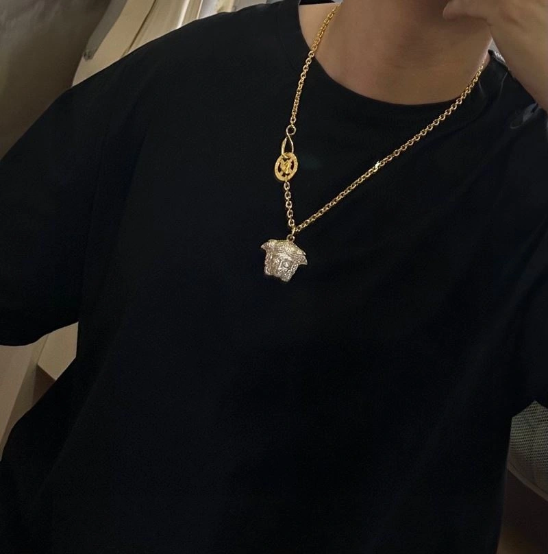 Compact Versace Necklaces 211599