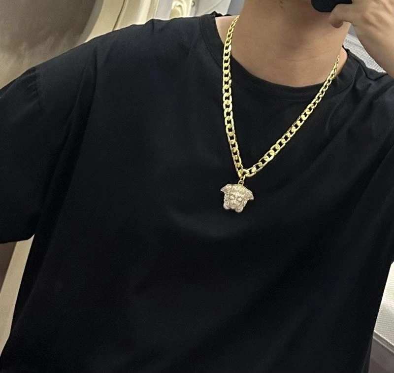 Versace Necklaces Sporty 211602