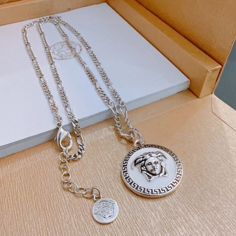 TechFriendly Versace Necklaces 211613