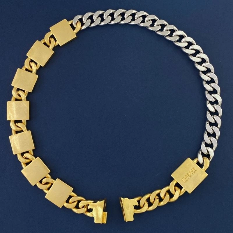 Versace Necklaces Practical 211011