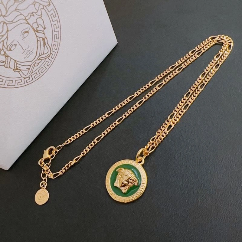Versace Necklaces Lightweight 211007