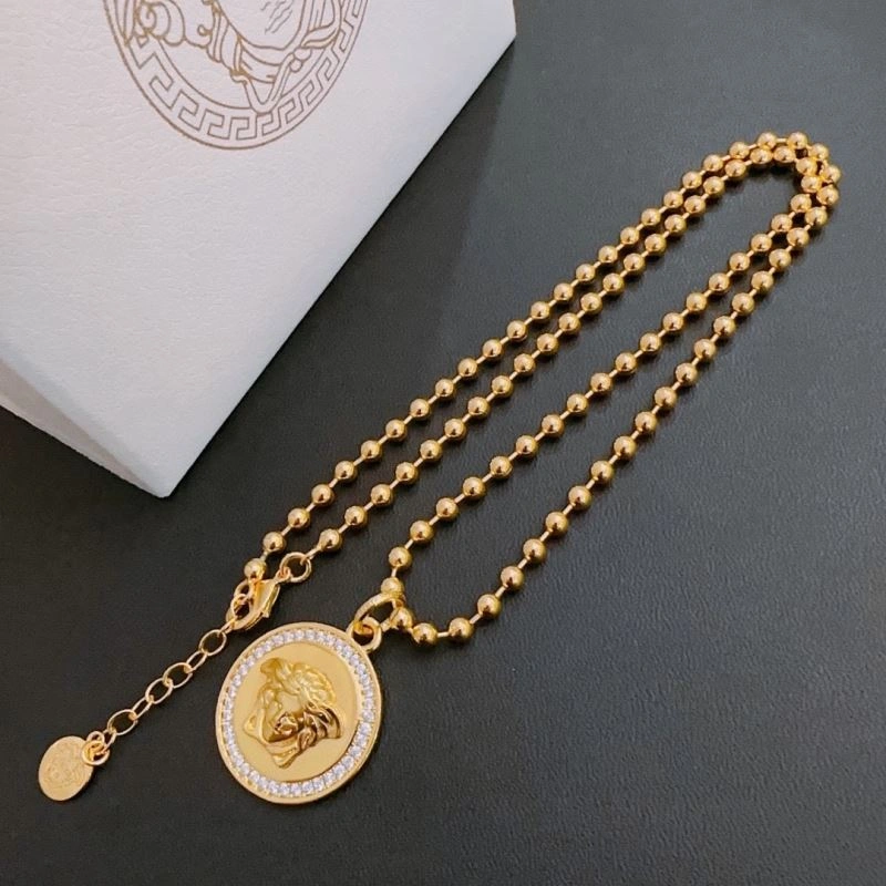 Durable Versace Necklaces 211013