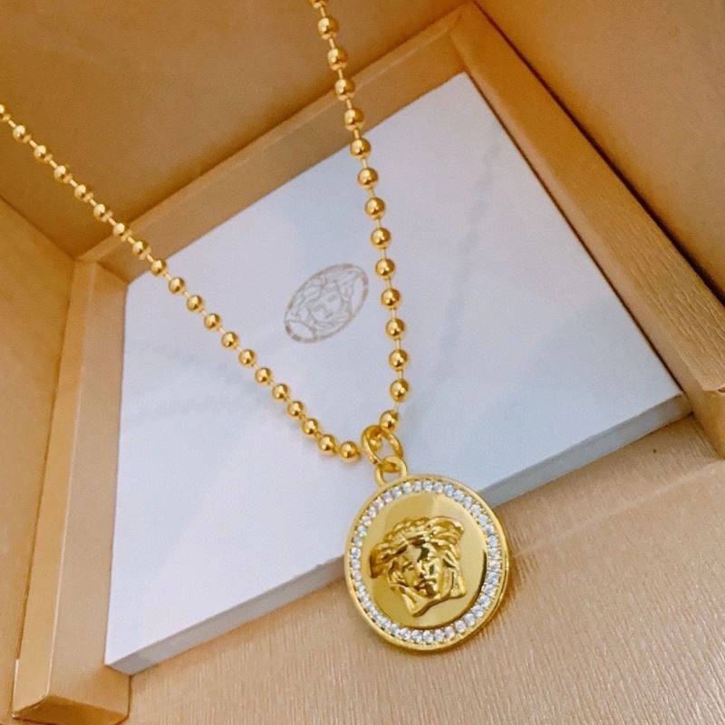 Durable Versace Necklaces 211013