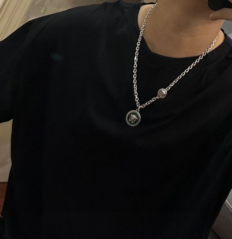 TravelReady Versace Necklaces 211004