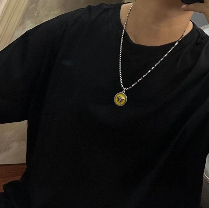 Premium Versace Necklaces 210299