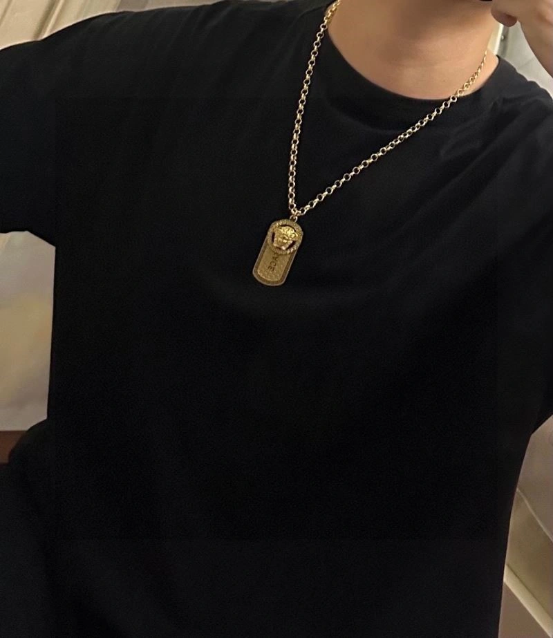 Timeless Versace Necklaces 210294