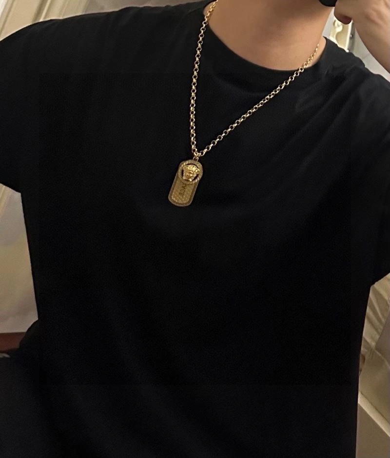 Timeless Versace Necklaces 210294