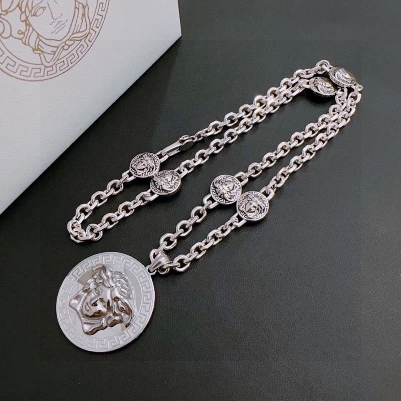 Versace Necklaces ModernLook 210290