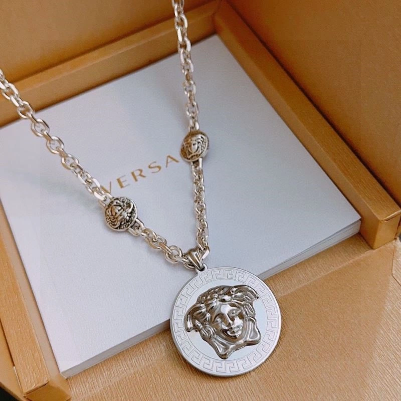 Versace Necklaces ModernLook 210290