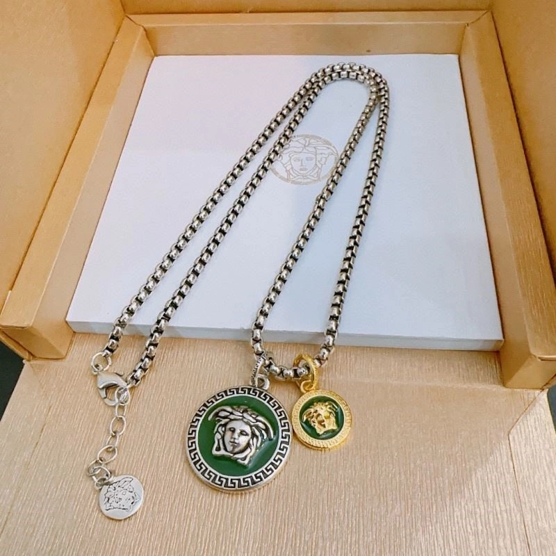 Reliable Versace Necklaces 209606