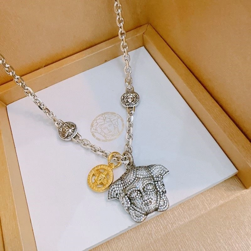 EasyMatch Versace Necklaces 209612