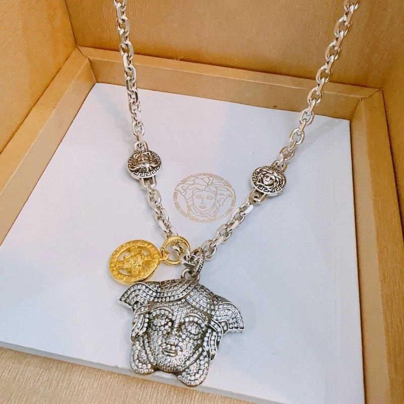 EasyMatch Versace Necklaces 209612