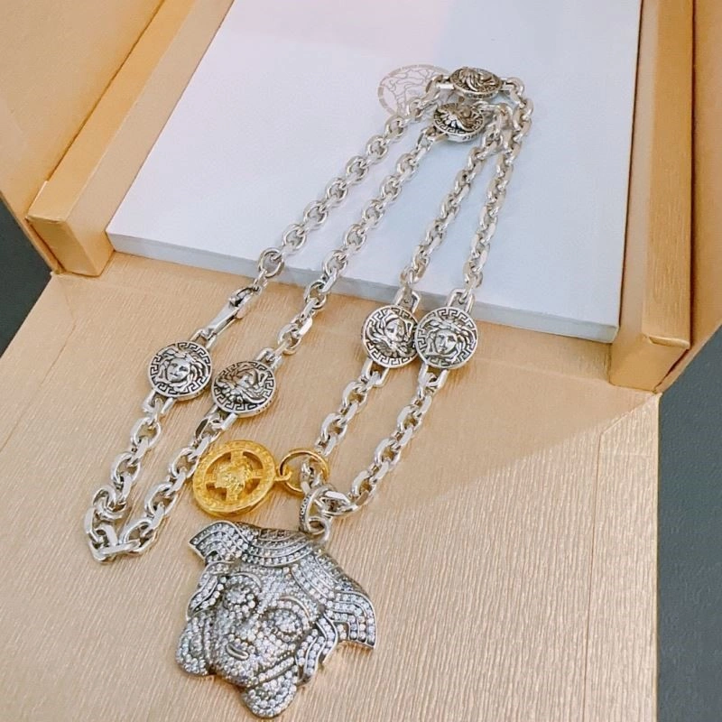 EasyMatch Versace Necklaces 209612