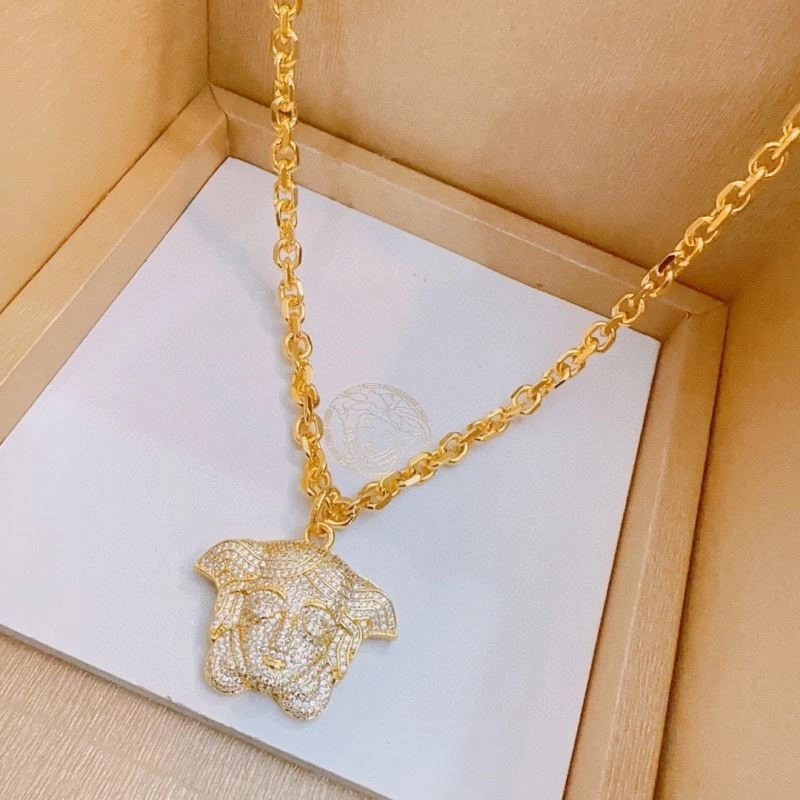 WrinkleFree Versace Necklaces 209607