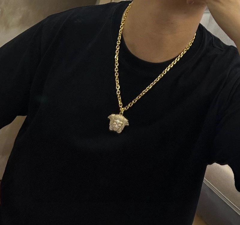WrinkleFree Versace Necklaces 209607