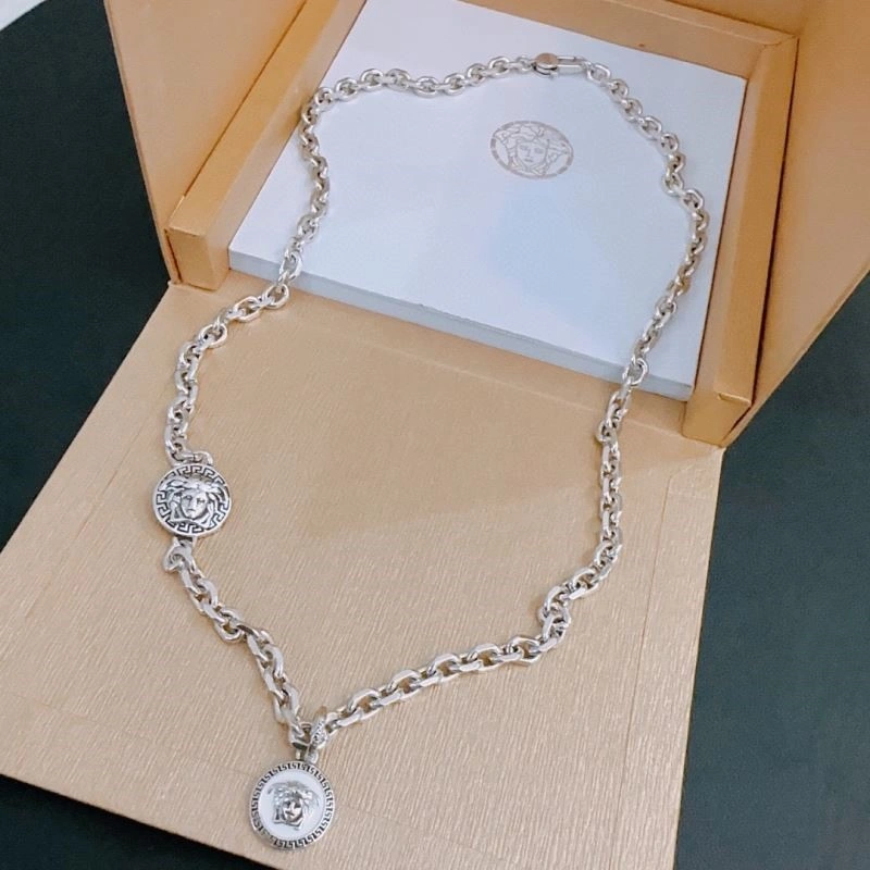 Sophisticated Versace Necklaces 209627