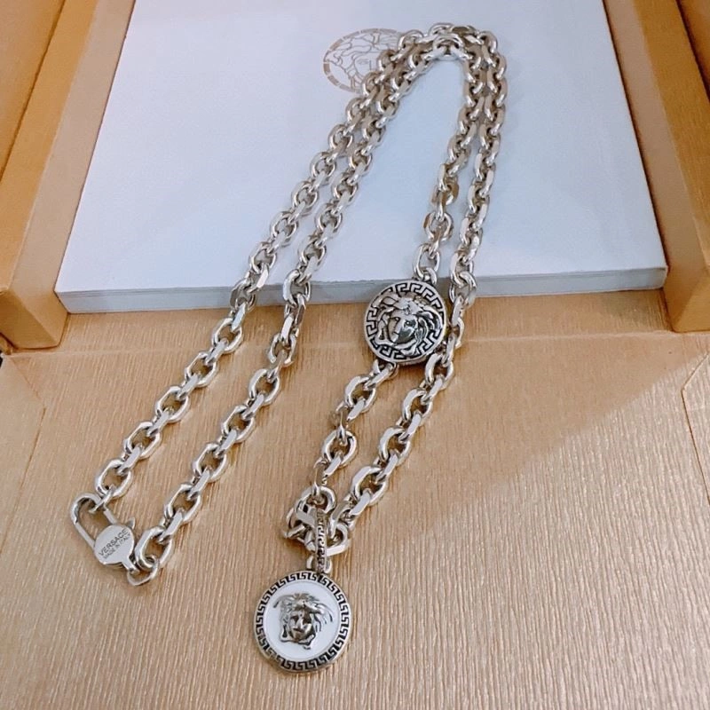 Sophisticated Versace Necklaces 209627