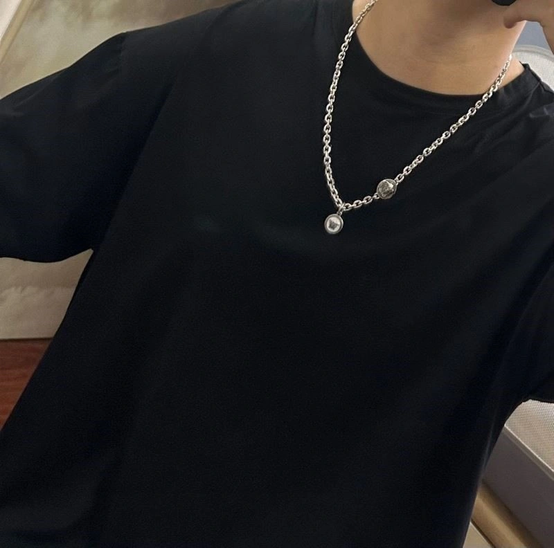 Sophisticated Versace Necklaces 209627