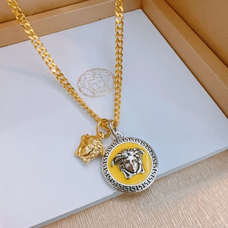 Premium Versace Necklaces 209613