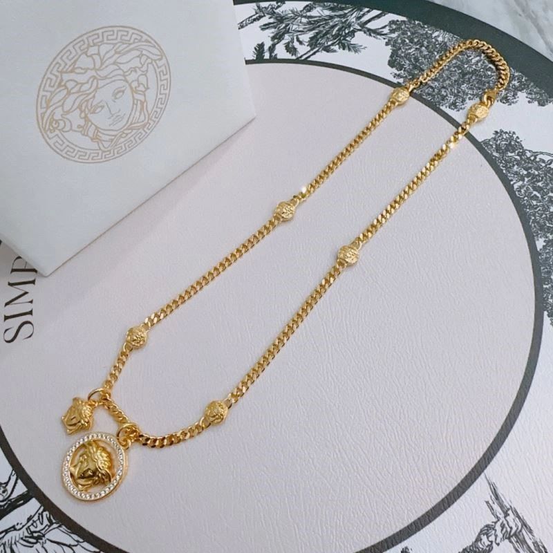Versace Necklaces Seasonal 209597