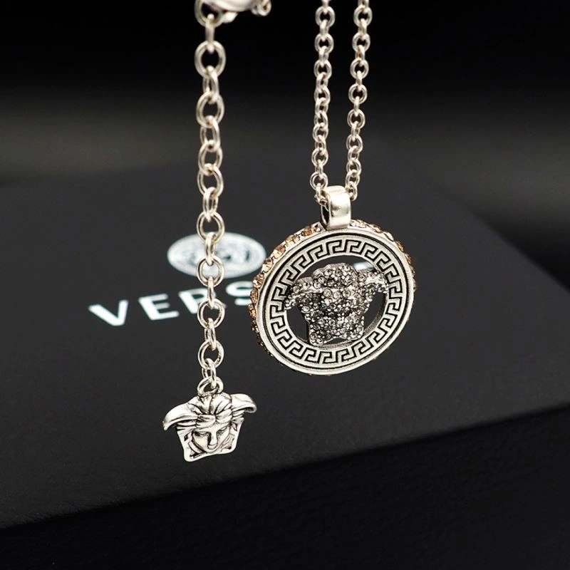 Tailored Versace Necklaces 209601