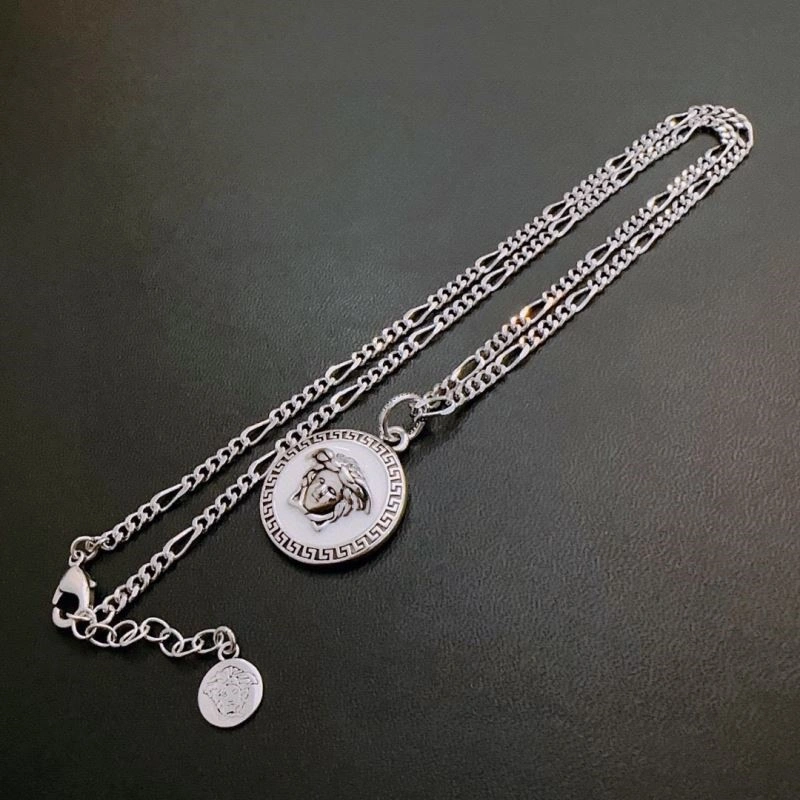 Versace Necklaces SmoothTexture 209010