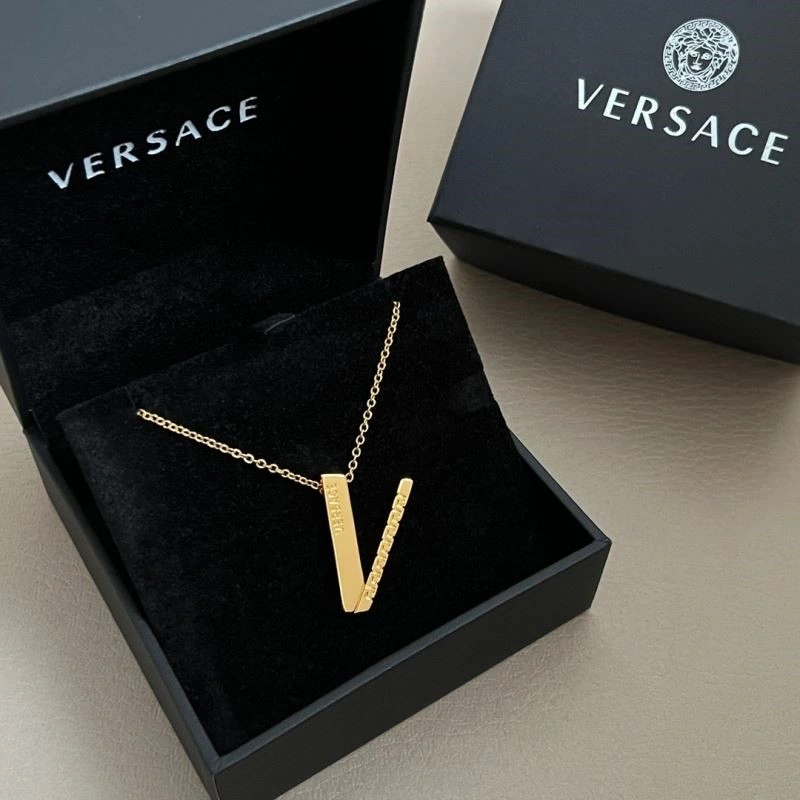 Versace Necklaces Soft 209002