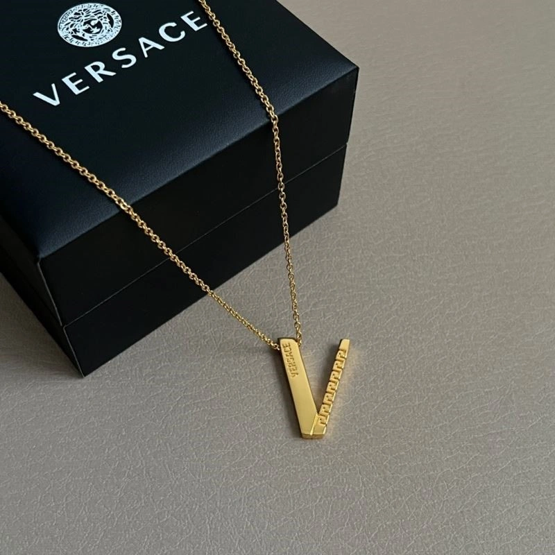 Versace Necklaces Soft 209002