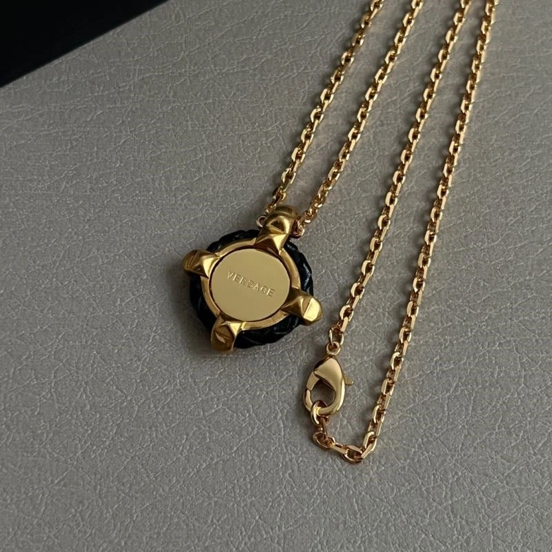 Neat Versace Necklaces 209000