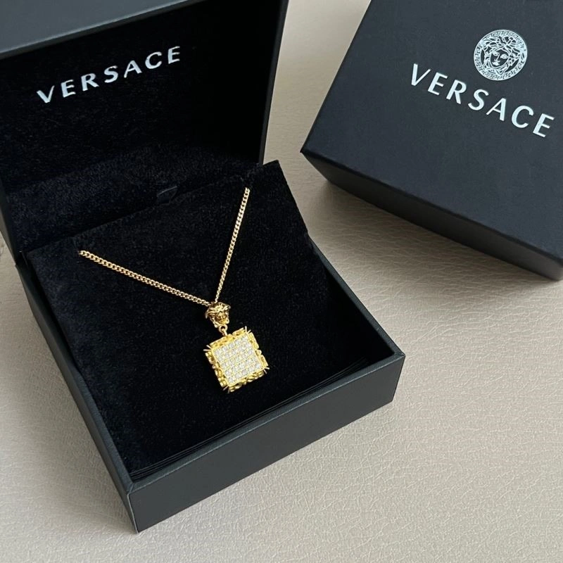 Versace Necklaces TimelessDesign 208992