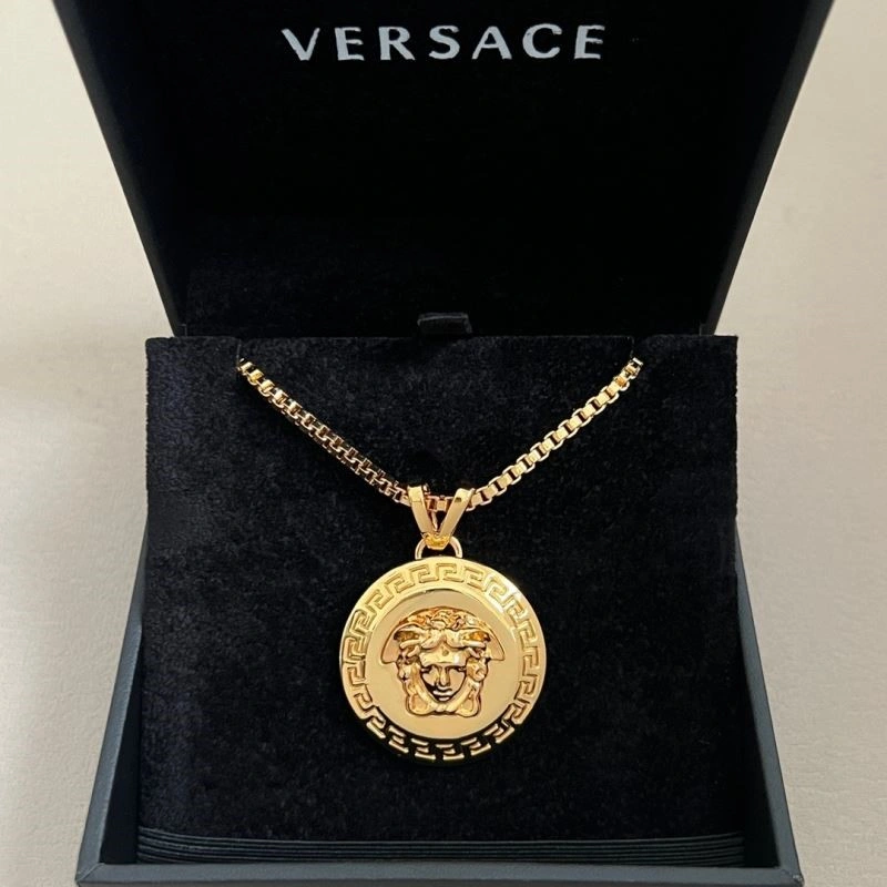 Cozy Versace Necklaces 208988