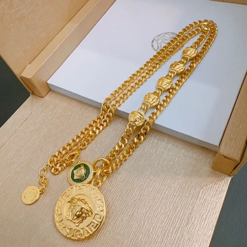 Trendy Versace Necklaces 208995