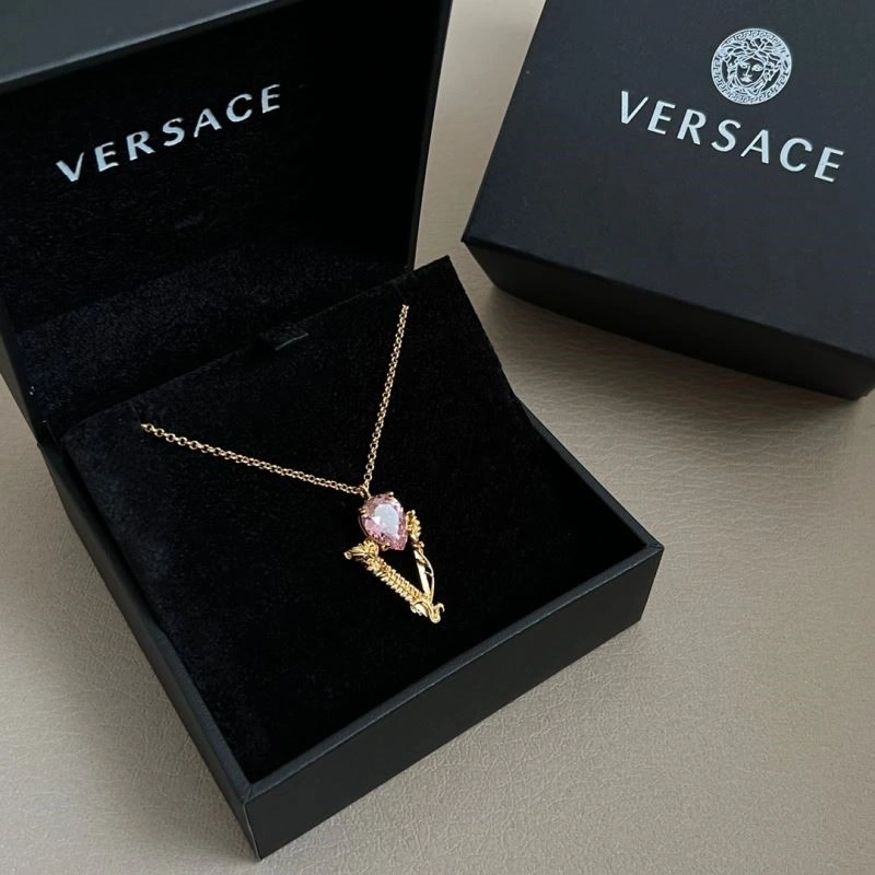 Packable Versace Necklaces 208983