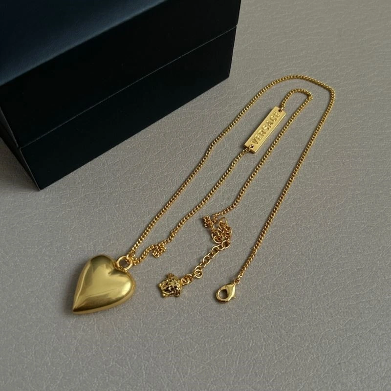 Versace Necklaces WaterResistant 208985