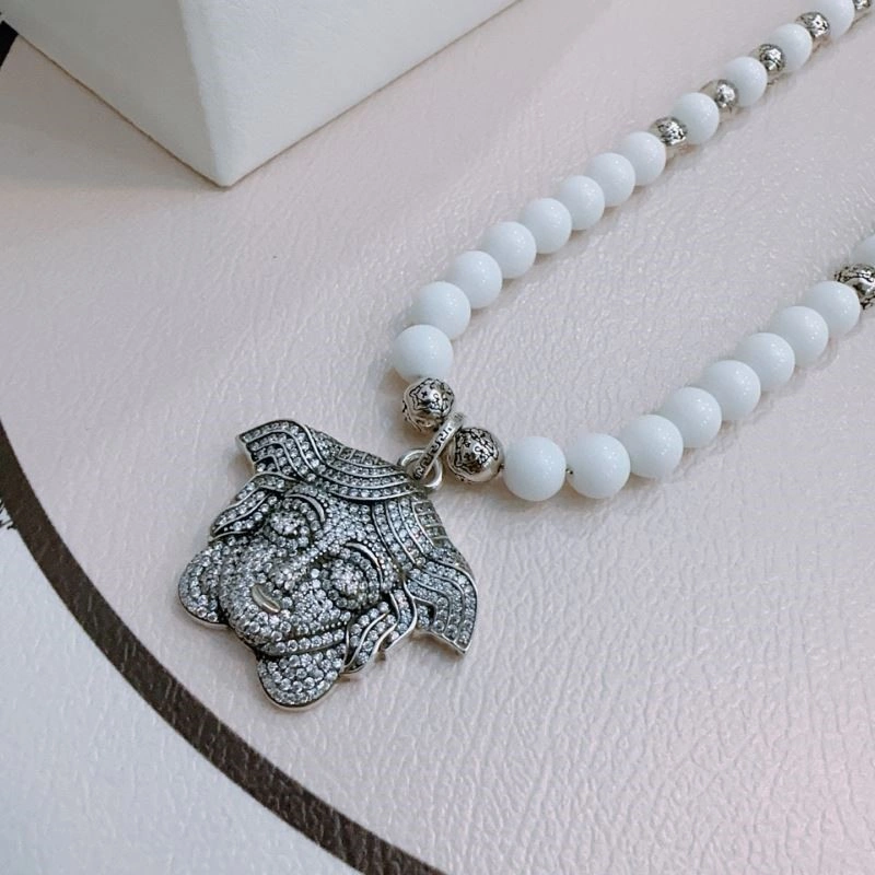 Versace Necklaces Packable 208371